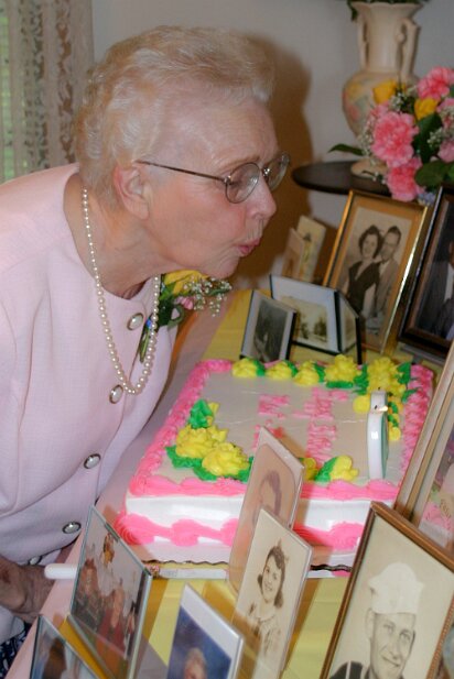 Maw-Maw's 80th Birthday 2004-08