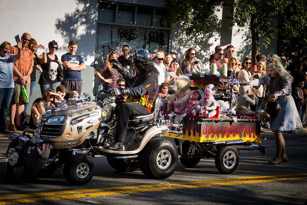 L5P Halloween Parade 2014-10