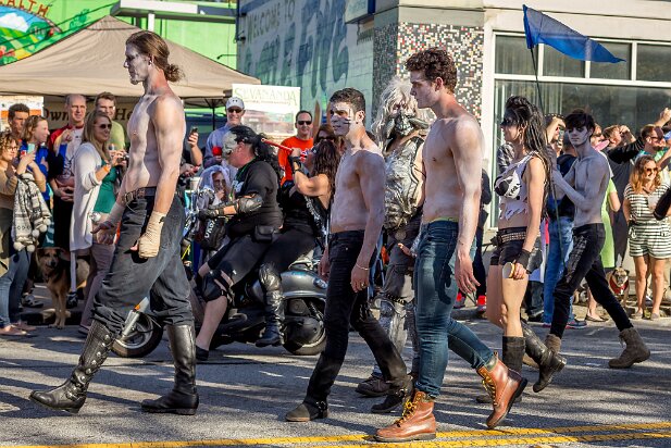 L5P Halloween Parade 2015-10