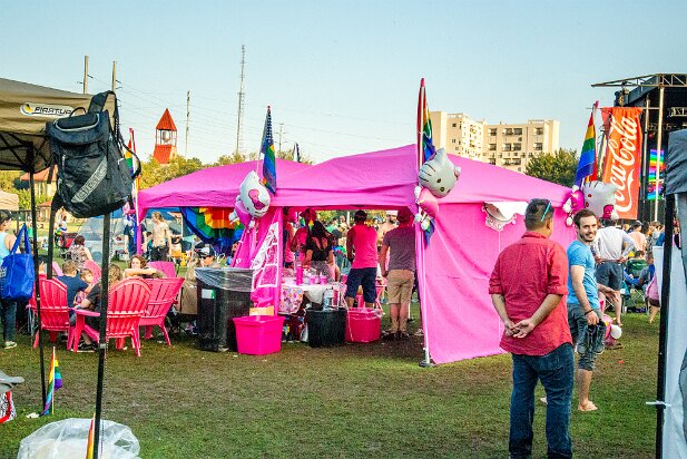 Pride 2014-10 Extreme Hello, Kitty!