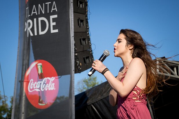 Pride 2016-10 Tris Day