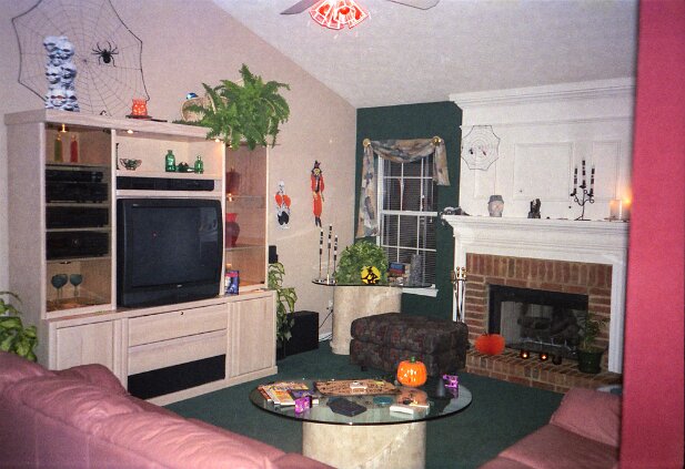 35mm015-halloween drag party-003